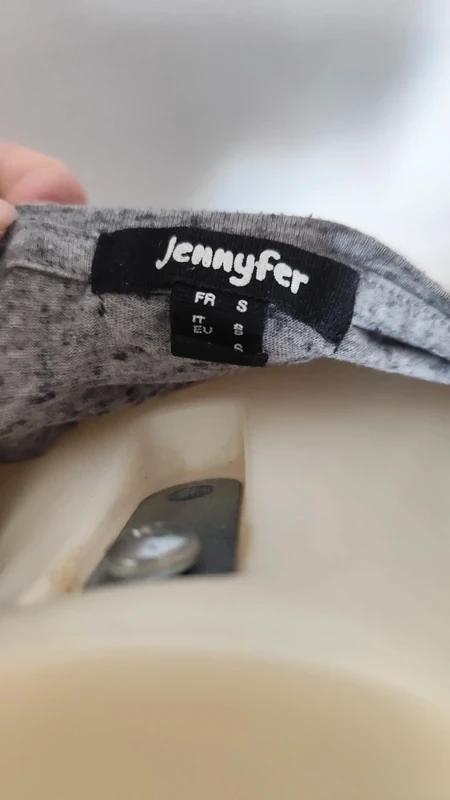 Gray t-shirt with small shoulder pads rock look Size 38 - Jennyfer – photo 7